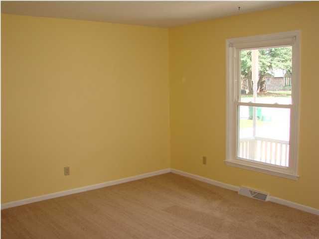 203 Warington St, Summerville, SC 29483