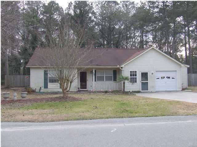 105 Cottonwood Dr, Summerville, SC 29483