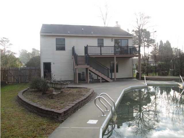 216 Arrowhead Dr, Summerville, SC 29483