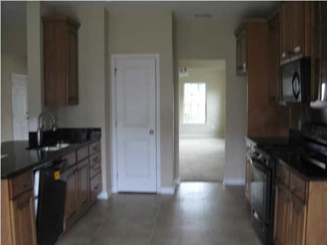 5012 Bowles Dr, Summerville, SC 29485