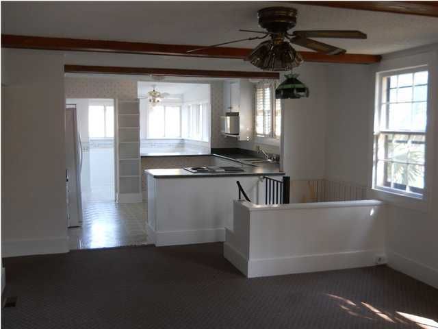 502 E Erie Ave, Folly Beach, SC 29439