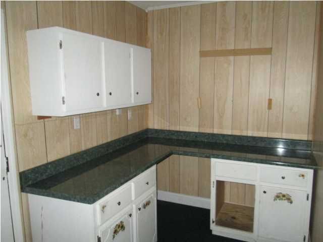 818 Beauregard Rd, Summerville, SC 29483