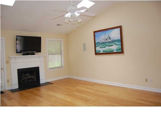 1482 East Crossing, Mount Pleasant, SC 29466