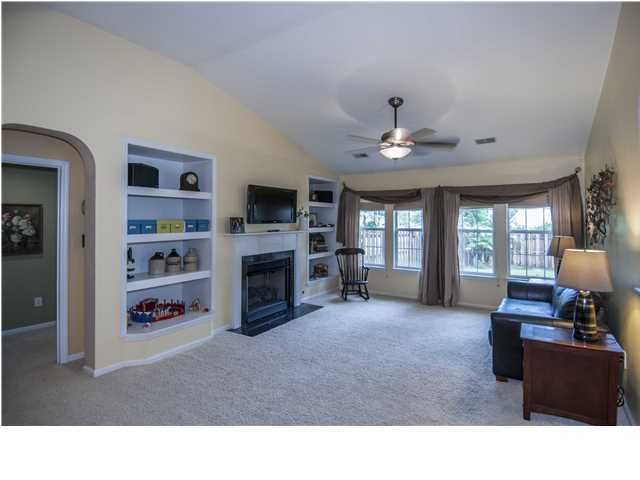 601 Leaning Pin Ct, Summerville, SC 29485