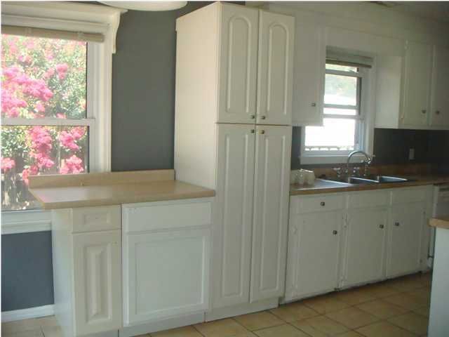 118 Clubhouse Rd, Summerville, SC 29483