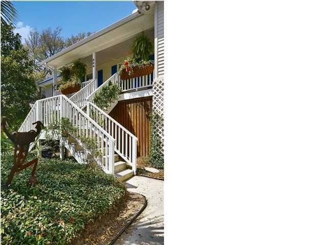 304 W Hudson Ave, Charleston, SC 29439