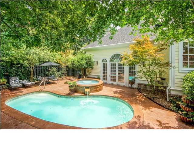 1036 Wharf Indigo Pl, Mount Pleasant, SC 29464
