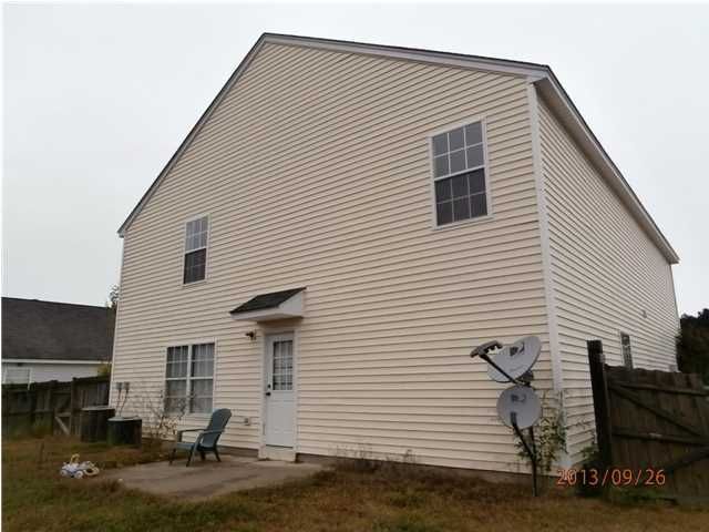 3076 Maple Leaf Dr, Moncks Corner, SC 29461