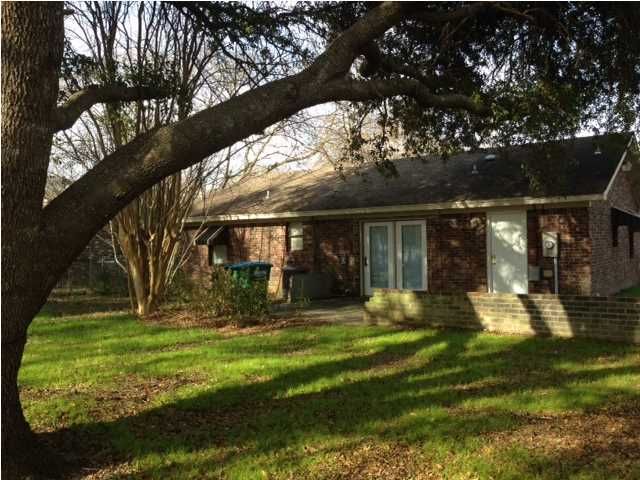 210 Violet Dr, Summerville, SC 29483