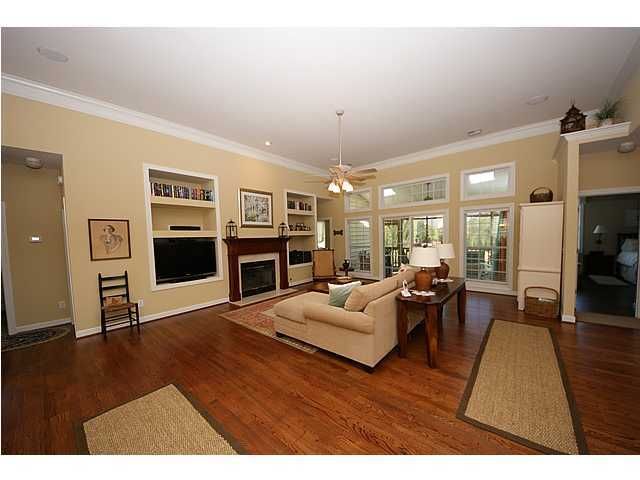 2398 Cross Timbers Dr, Mount Pleasant, SC 29464