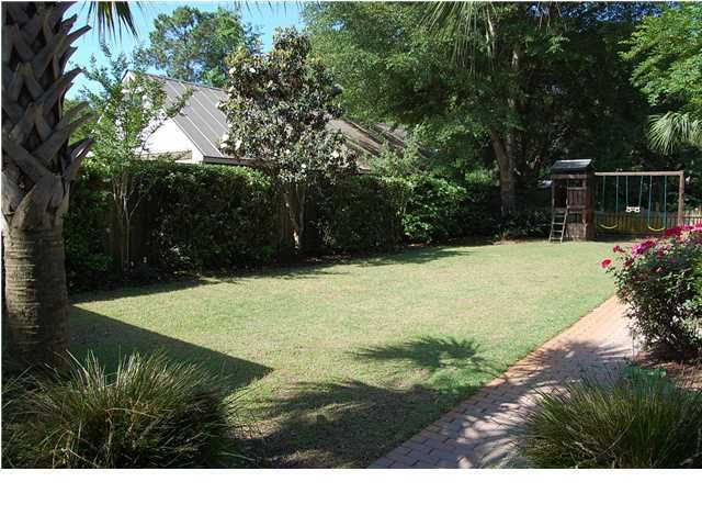 733 King St, Mount Pleasant, SC 29464