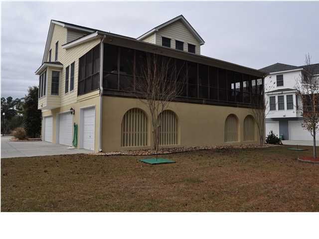 1827 Delacourt Ave, Mount Pleasant, SC 29466