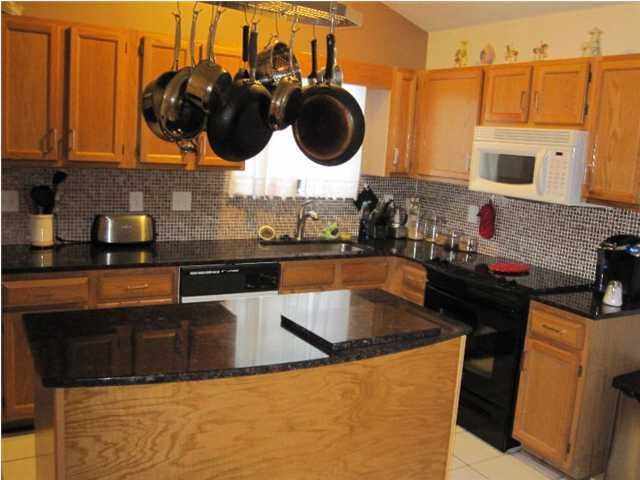 163 Iron Rd, Summerville, SC 29483