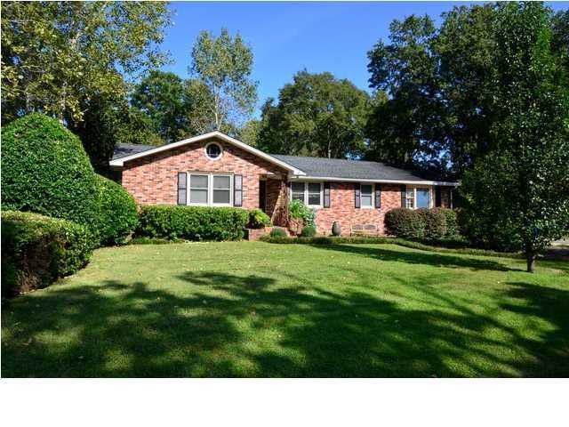 38 Farmfield Ave, Charleston, SC 29407