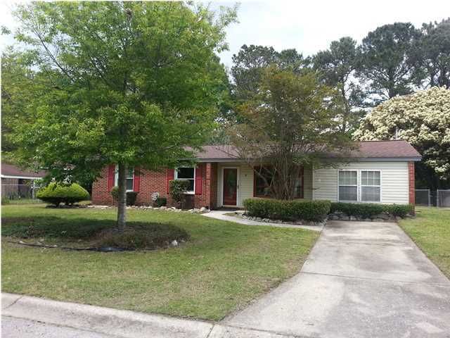 16 Roselle Ave, Goose Creek, SC 29445