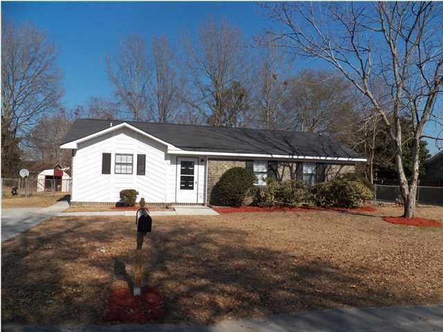 22 Clearwater Dr, Goose Creek, SC 29445
