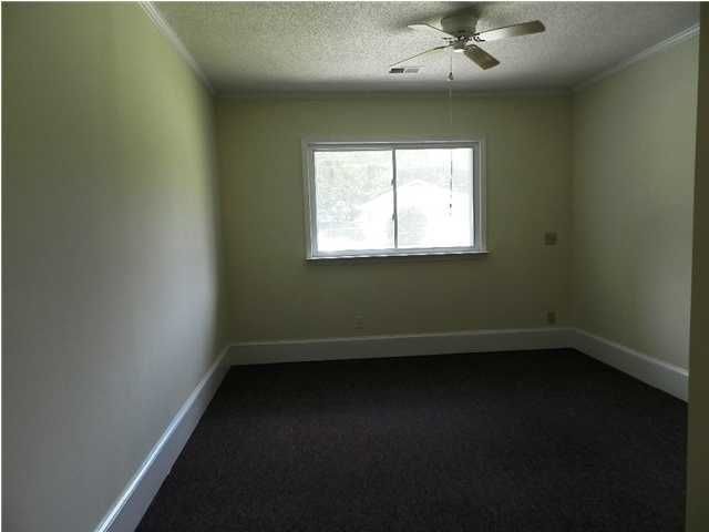 1561 Royle Rd, Summerville, SC 29483