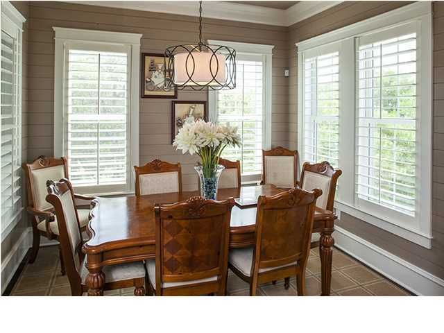 1439 Smythe St, Charleston, SC 29492