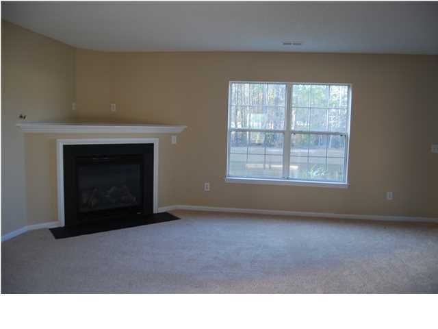 1022 Deerberry Rd, Goose Creek, SC 29410