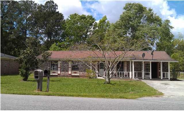 139 Jean Wells Dr, Goose Creek, SC 29445