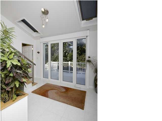 709 E Cooper Ave, Folly Beach, SC 29439