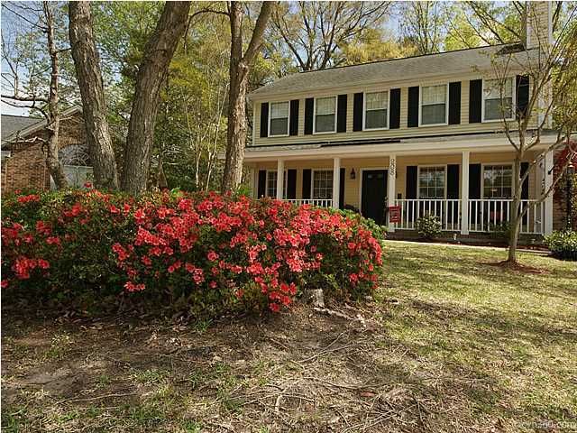 208 Blenheim Ct, Goose Creek, SC 29445