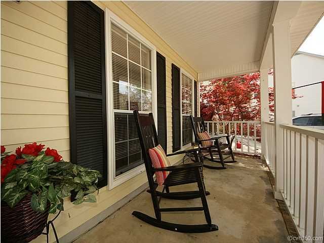 208 Blenheim Ct, Goose Creek, SC 29445