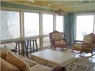 313 W Ashley Ave, Folly Beach, SC 29439