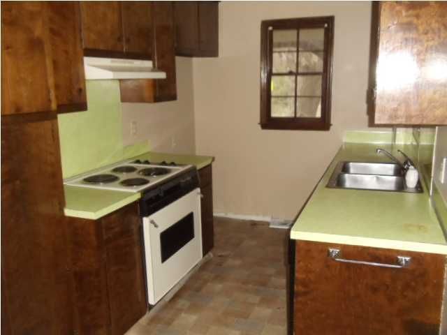 344 E Shore Ln, Charleston, SC 29414