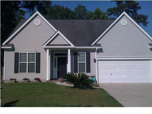 8507 Falling Leaf Ln, North Charleston, SC 29420