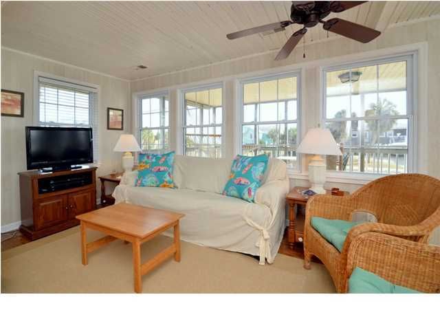 715 Palmetto Blvd, Edisto Beach, SC 29438