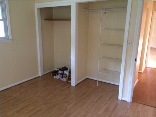 1111 Stratford Rd, Hanahan, SC 29410