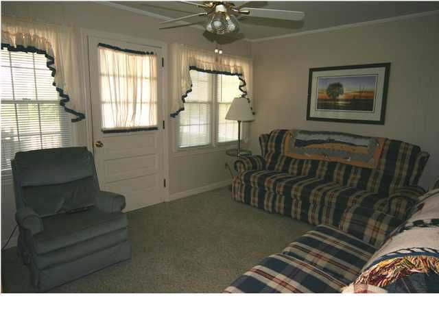 3129 Palmetto Blvd, Edisto Beach, SC 29438