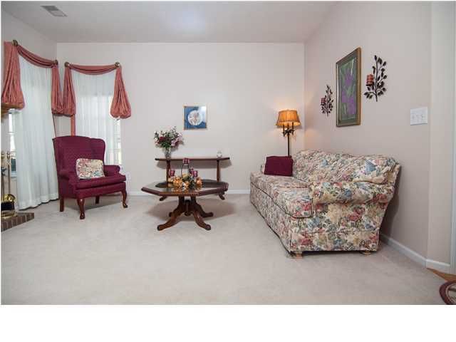 8510 Stonebridge Dr, North Charleston, SC 29420