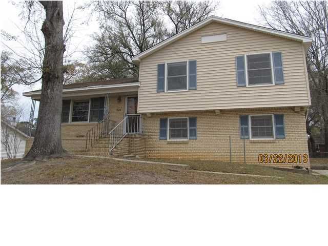 7628 Peppercorn Ln, Charleston, SC 29420