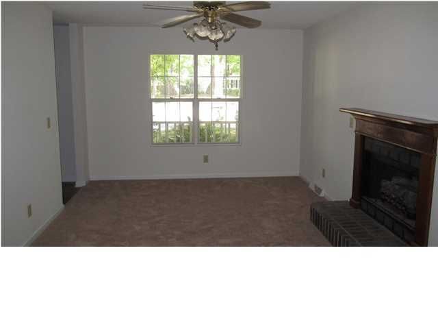 8543 Pantego Ln, North Charleston, SC 29420