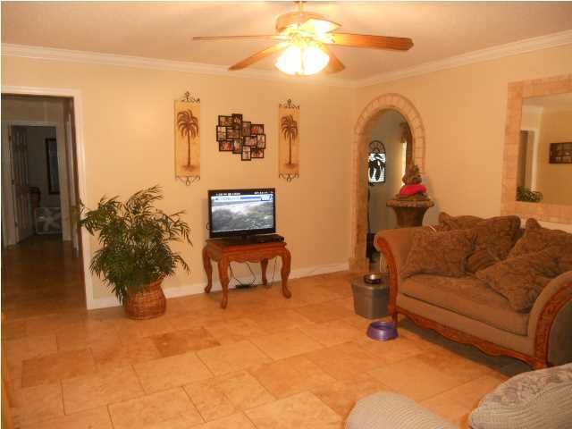 10 Aldene Ave, Goose Creek, SC 29445