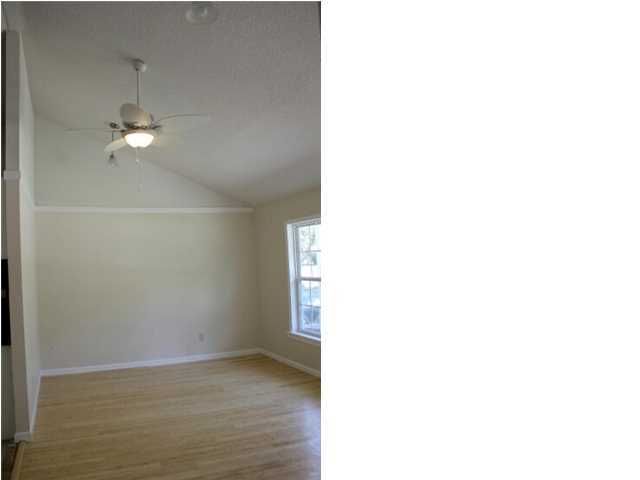 7623 Midwood Dr, Charleston, SC 29420
