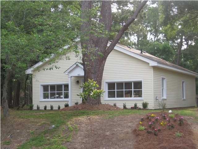 360 Lynwood Dr, Charleston, SC 29414