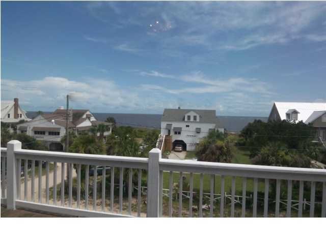 2702 Palmetto Blvd, Edisto Beach, SC 29438