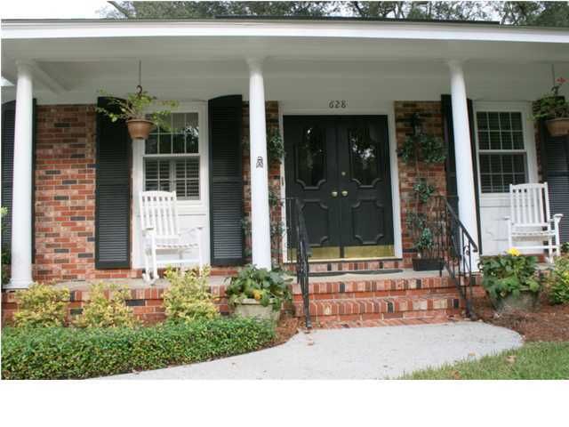 628 Clearview Dr, James Island, SC 29412