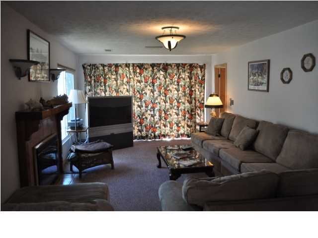 609 W Ashley Ave, Folly Beach, SC 29439