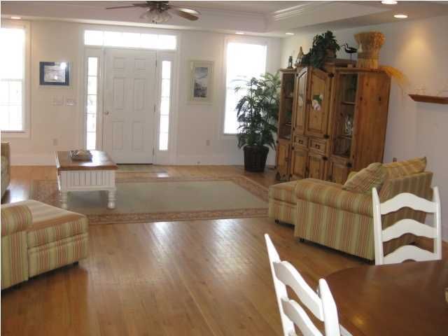 2707 Myrtle St, Edisto Beach, SC 29438