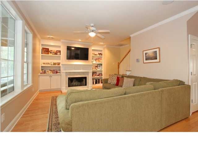 2742 Seastrand Ln, Mount Pleasant, SC 29466