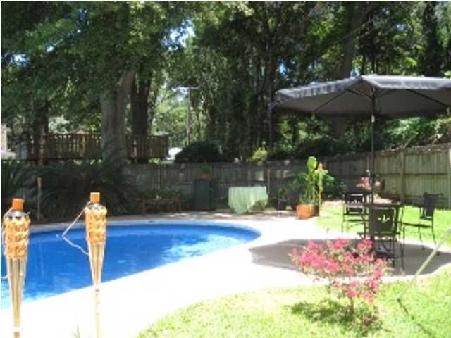 972 Foxcroft Rd, Charleston, SC 29412