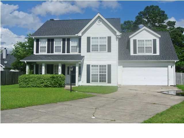 221 Ibis Ln, Goose Creek, SC 29445
