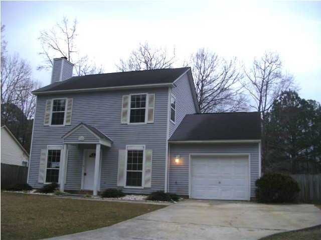 124 Chandler Dr, Ladson, SC 29456