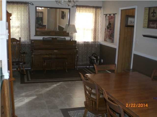 33 Summit Ave, Goose Creek, SC 29445