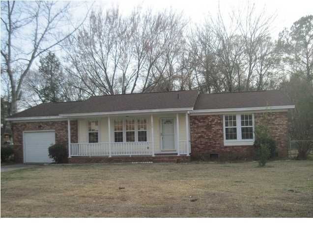339 Oxford Rd, Ladson, SC 29456
