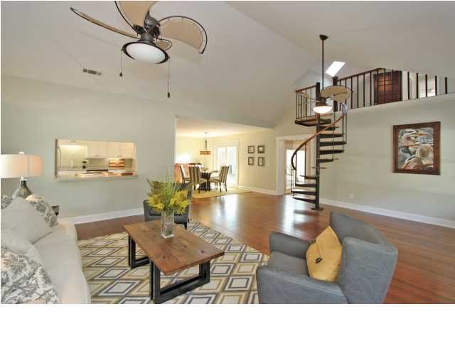 2100 Waterway Blvd, Isle Of Palms, SC 29451
